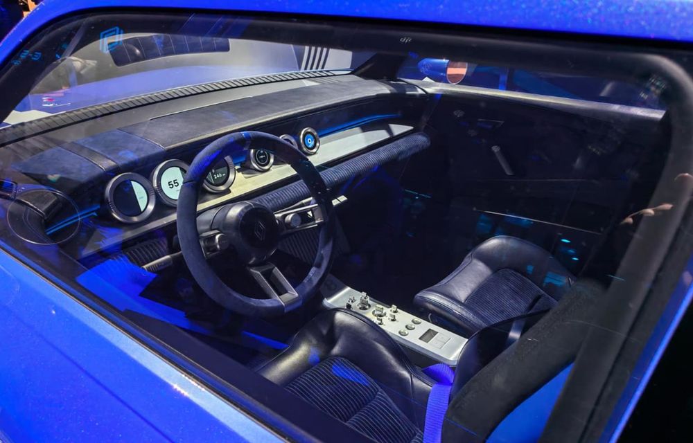 LIVE de la Paris: Renault 8 Gordini renaște sub forma unui concept electric - Poza 15 LIVE de la Paris: Renault 8 Gordini renaște sub forma unui concept electric - Poza 15