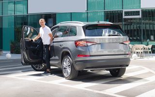 (P) Leasing auto pe firmă în 2026: credit auto, leasing financiar sau leasing operațional (P) Leasing auto pe firmă în 2026: credit auto, leasing financiar sau leasing operațional