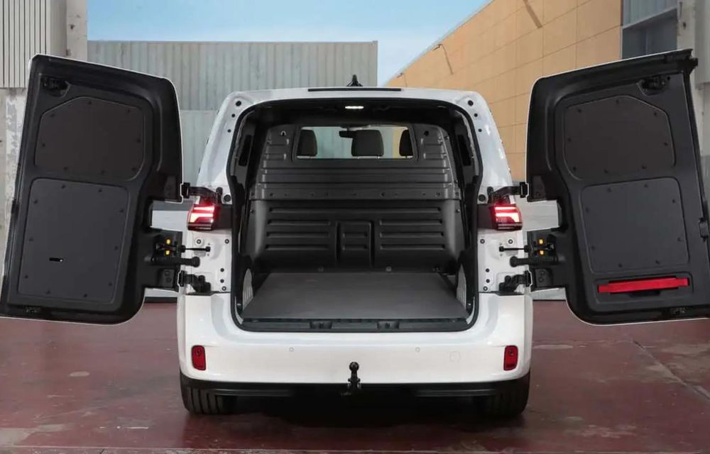 Volkswagen ID. Buzz Cargo: variantă nouă cu ampatament alungit - Poza 6 Volkswagen ID. Buzz Cargo: variantă nouă cu ampatament alungit - Poza 6