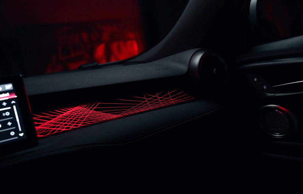 Alfa Romeo Edizione Luna Rossa: ediție specială nouă pentru 4 modele - Poza 37 Alfa Romeo Edizione Luna Rossa: ediție specială nouă pentru 4 modele - Poza 37