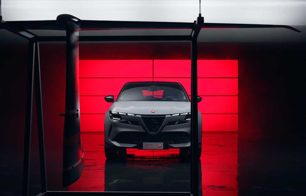 Alfa Romeo Edizione Luna Rossa: ediție specială nouă pentru 4 modele - Poza 2 Alfa Romeo Edizione Luna Rossa: ediție specială nouă pentru 4 modele - Poza 2