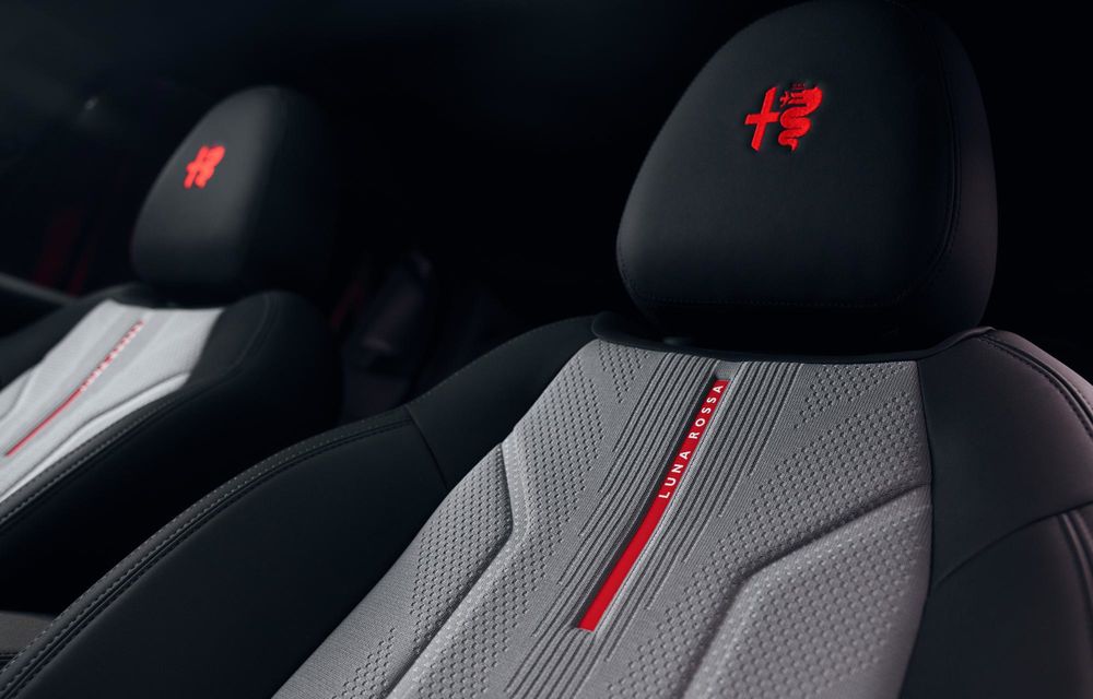 Alfa Romeo Edizione Luna Rossa: ediție specială nouă pentru 4 modele - Poza 7 Alfa Romeo Edizione Luna Rossa: ediție specială nouă pentru 4 modele - Poza 7