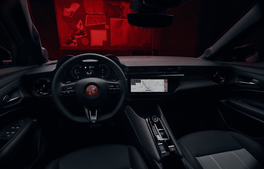 Alfa Romeo Edizione Luna Rossa: ediție specială nouă pentru 4 modele - Poza 10 Alfa Romeo Edizione Luna Rossa: ediție specială nouă pentru 4 modele - Poza 10