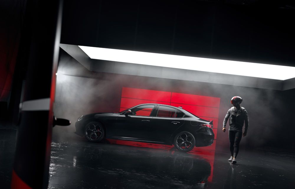 Alfa Romeo Edizione Luna Rossa: ediție specială nouă pentru 4 modele - Poza 39 Alfa Romeo Edizione Luna Rossa: ediție specială nouă pentru 4 modele - Poza 39