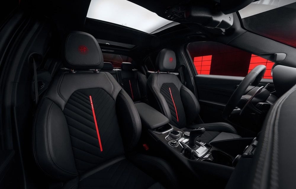 Alfa Romeo Edizione Luna Rossa: ediție specială nouă pentru 4 modele - Poza 52 Alfa Romeo Edizione Luna Rossa: ediție specială nouă pentru 4 modele - Poza 52