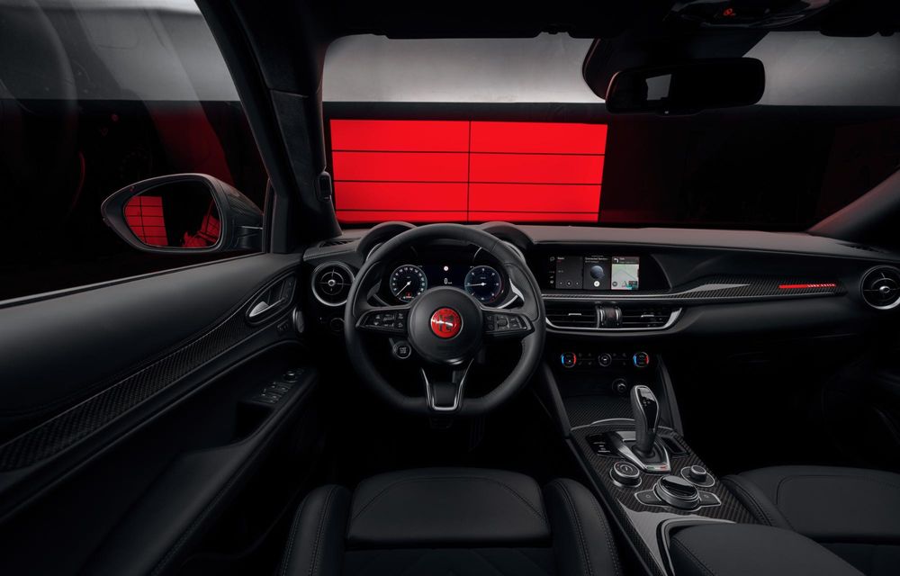 Alfa Romeo Edizione Luna Rossa: ediție specială nouă pentru 4 modele - Poza 60 Alfa Romeo Edizione Luna Rossa: ediție specială nouă pentru 4 modele - Poza 60