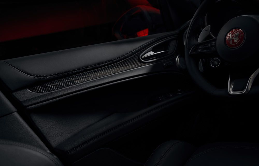 Alfa Romeo Edizione Luna Rossa: ediție specială nouă pentru 4 modele - Poza 64 Alfa Romeo Edizione Luna Rossa: ediție specială nouă pentru 4 modele - Poza 64