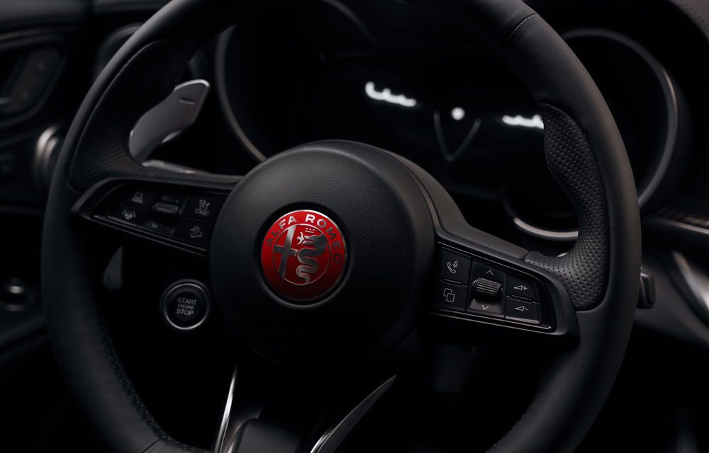 Alfa Romeo Edizione Luna Rossa: ediție specială nouă pentru 4 modele - Poza 67 Alfa Romeo Edizione Luna Rossa: ediție specială nouă pentru 4 modele - Poza 67