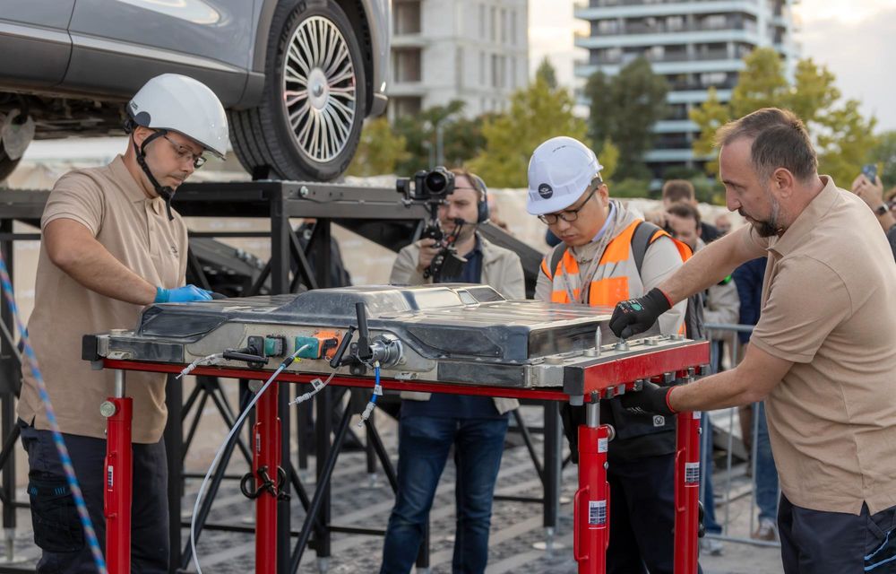 REPORTAJ: Chery Safety Challenge a ajuns în România. Bateria lui Tiggo 9, scufundată 24 de ore în apă sărată - Poza 8 REPORTAJ: Chery Safety Challenge a ajuns în România. Bateria lui Tiggo 9, scufundată 24 de ore în apă sărată - Poza 8