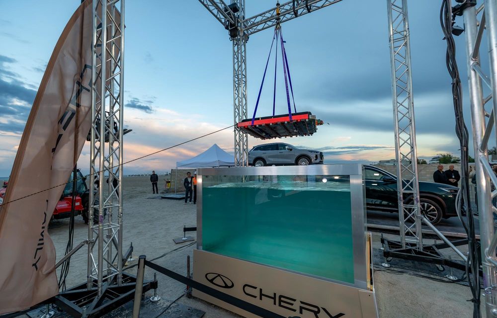 REPORTAJ: Chery Safety Challenge a ajuns în România. Bateria lui Tiggo 9, scufundată 24 de ore în apă sărată - Poza 49 REPORTAJ: Chery Safety Challenge a ajuns în România. Bateria lui Tiggo 9, scufundată 24 de ore în apă sărată - Poza 49