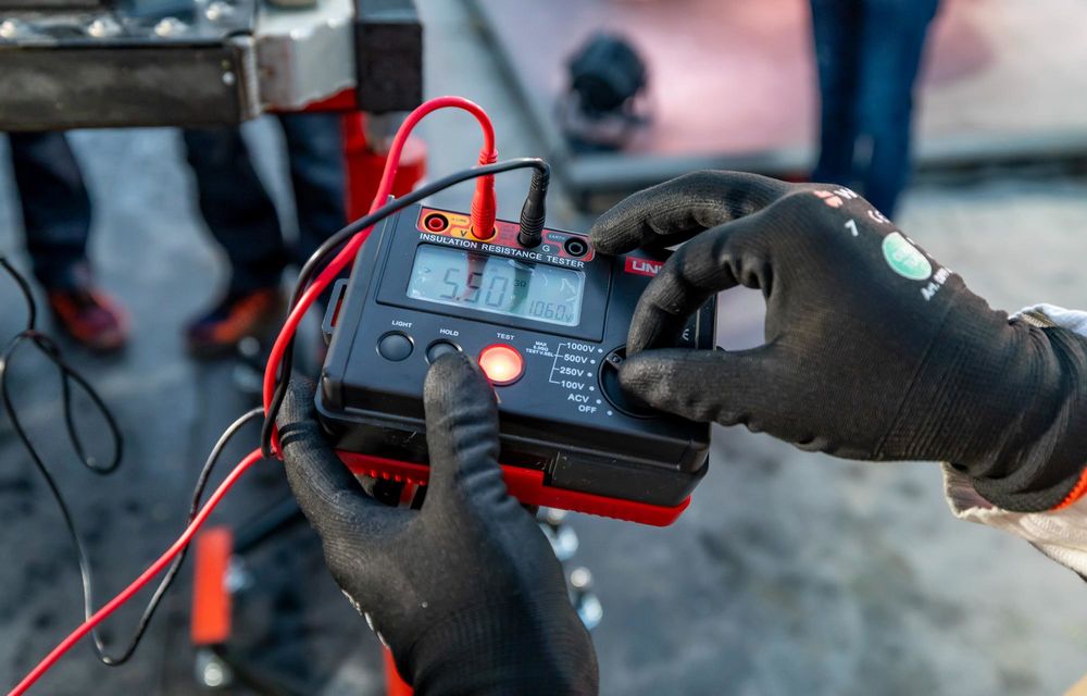 REPORTAJ: Chery Safety Challenge a ajuns în România. Bateria lui Tiggo 9, scufundată 24 de ore în apă sărată - Poza 55 REPORTAJ: Chery Safety Challenge a ajuns în România. Bateria lui Tiggo 9, scufundată 24 de ore în apă sărată - Poza 55