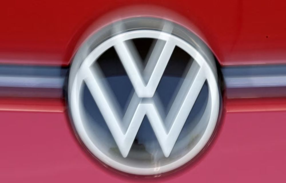 Volkswagen recheamă în service aproape 4 milioane de mașini din cauza unei probleme la direcție - Poza 1