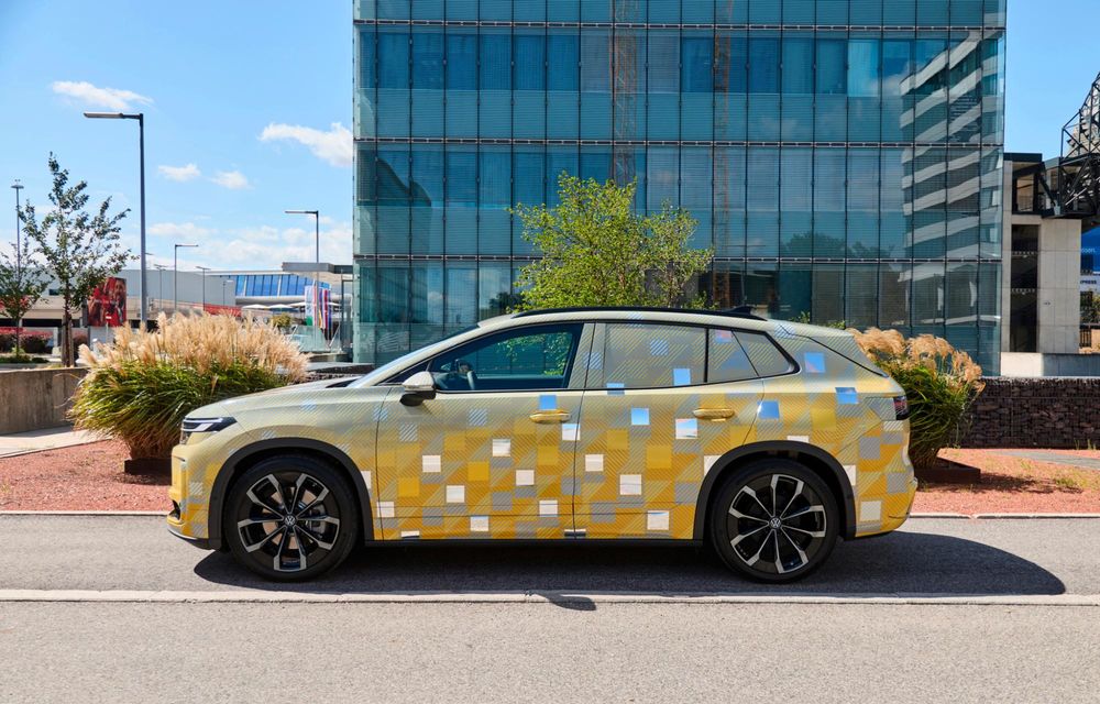 Primele imagini cu noul Volkswagen ID. Tiguan: prezentare în octombrie - Poza 24 Primele imagini cu noul Volkswagen ID. Tiguan: prezentare în octombrie - Poza 24