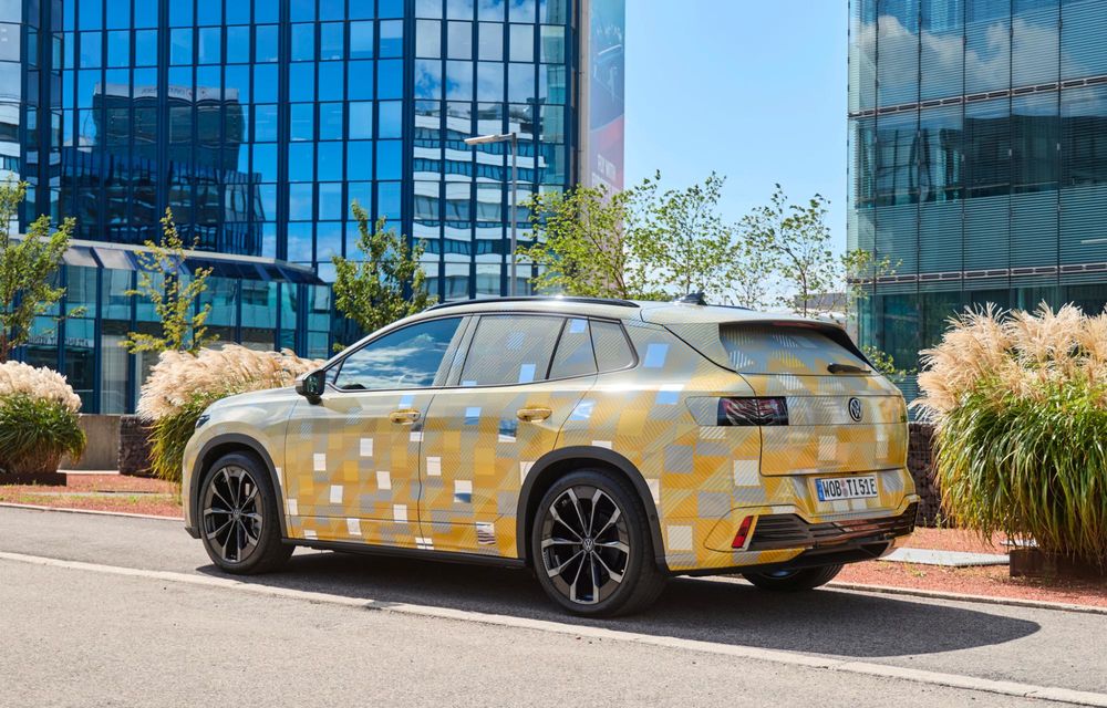 Primele imagini cu noul Volkswagen ID. Tiguan: prezentare în octombrie - Poza 25 Primele imagini cu noul Volkswagen ID. Tiguan: prezentare în octombrie - Poza 25