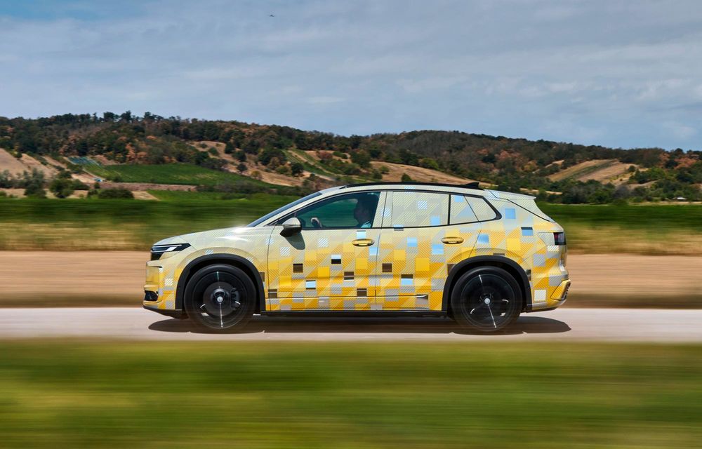 Primele imagini cu noul Volkswagen ID. Tiguan: prezentare în octombrie - Poza 7 Primele imagini cu noul Volkswagen ID. Tiguan: prezentare în octombrie - Poza 7