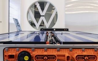 Gotion investește 1.1 miliarde de euro în fabrica de baterii Volkswagen din Valencia