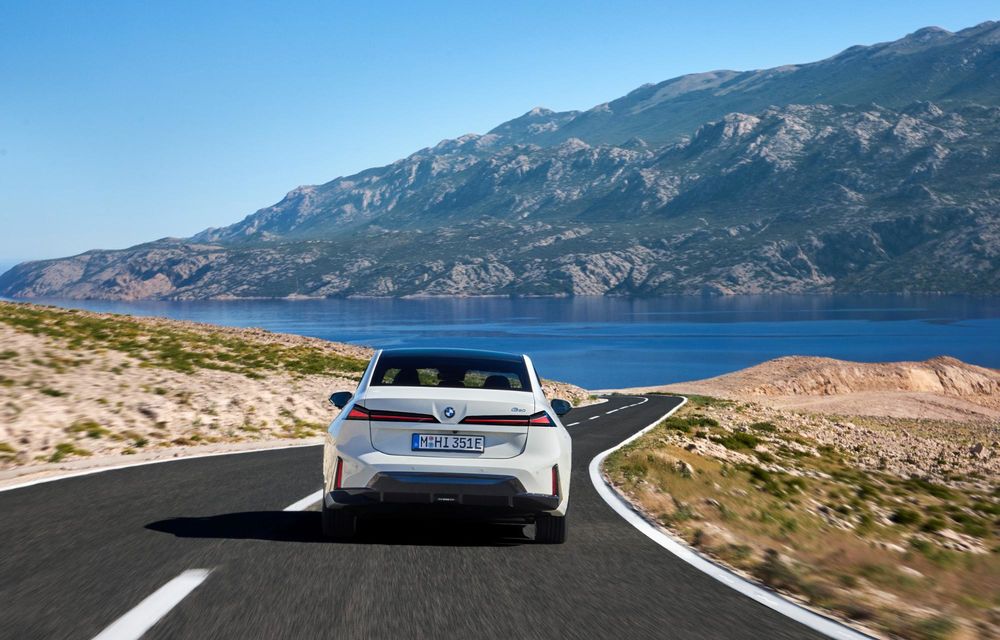 Noul BMW Seria 3 cu motoare termice este aici: până la 443 de cai putere - Poza 33