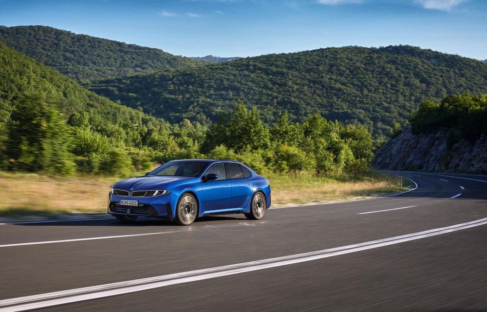 Noul BMW Seria 3 cu motoare termice este aici: până la 443 de cai putere - Poza 15