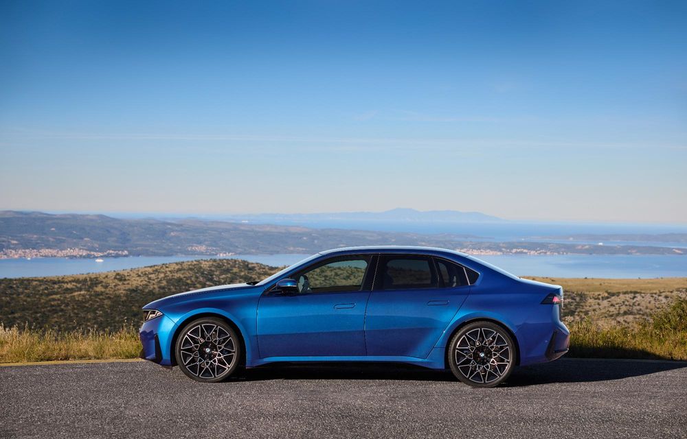 Noul BMW Seria 3 cu motoare termice este aici: până la 443 de cai putere - Poza 48