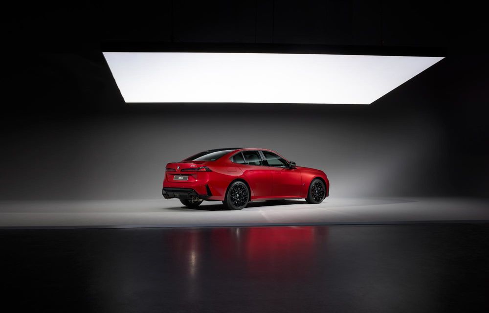 Noul BMW Seria 3 cu motoare termice este aici: până la 443 de cai putere - Poza 171