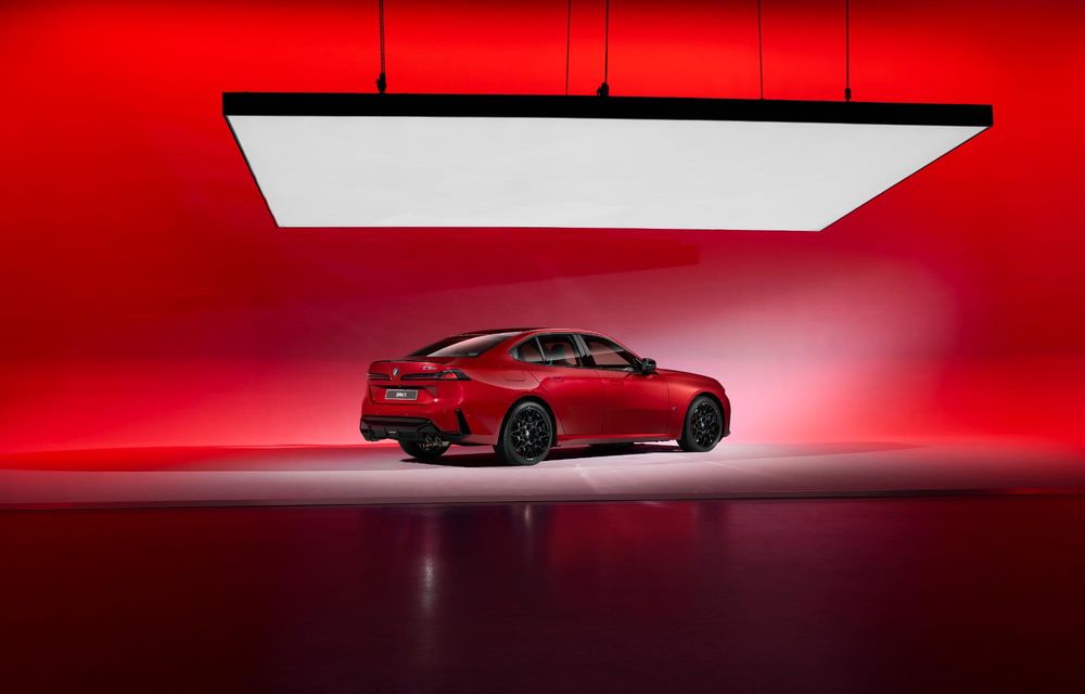 Noul BMW Seria 3 cu motoare termice este aici: până la 443 de cai putere - Poza 179