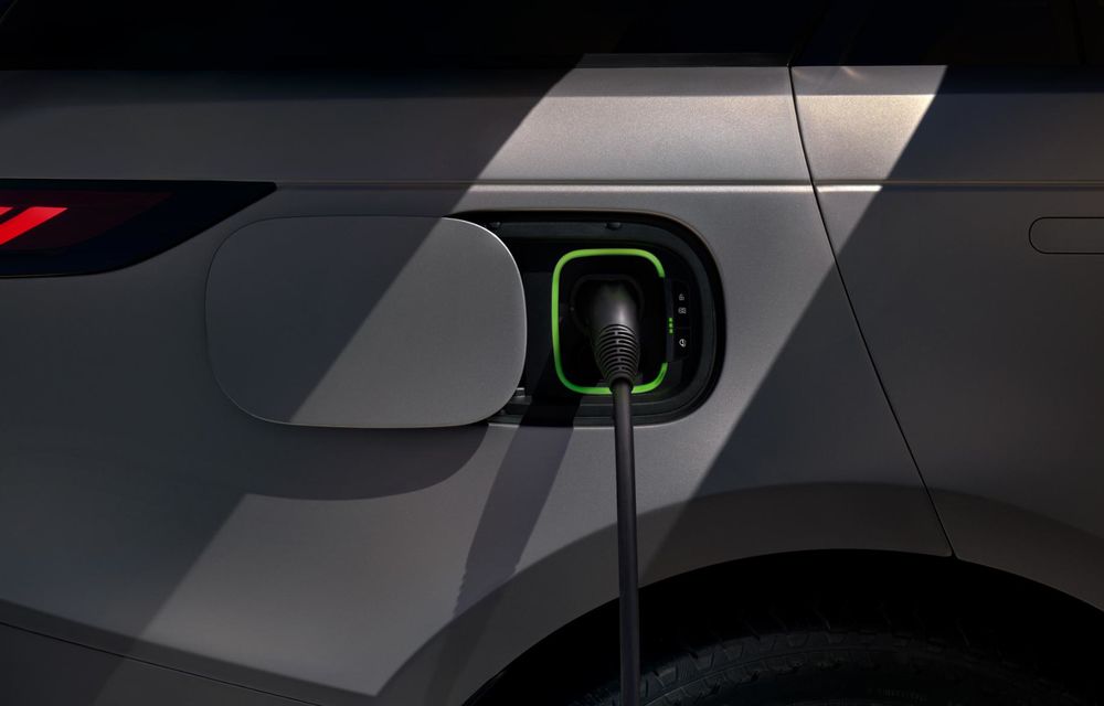 Noul Range Rover Sport Electric: autonomie de 536 de kilometri - Poza 28