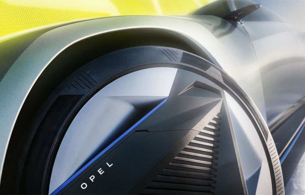 Imagini noi cu viitorul concept Opel STX - Poza 1 Imagini noi cu viitorul concept Opel STX - Poza 1