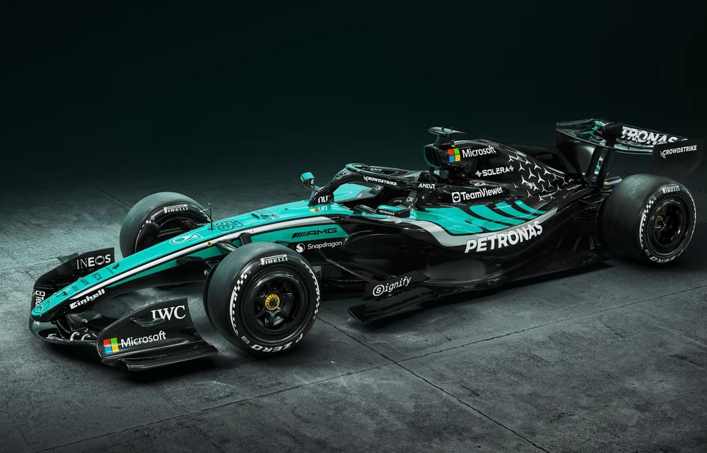 F1: Mercedes prezintă o grafică specială pentru cursa din Malaezia - Poza 2 F1: Mercedes prezintă o grafică specială pentru cursa din Malaezia - Poza 2