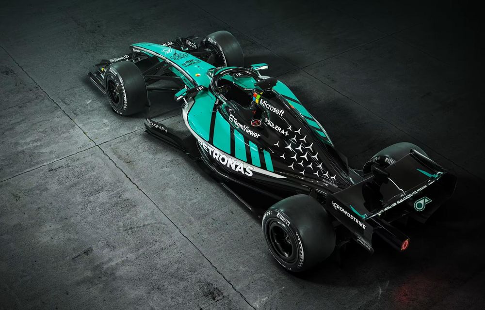 F1: Mercedes prezintă o grafică specială pentru cursa din Malaezia - Poza 3 F1: Mercedes prezintă o grafică specială pentru cursa din Malaezia - Poza 3