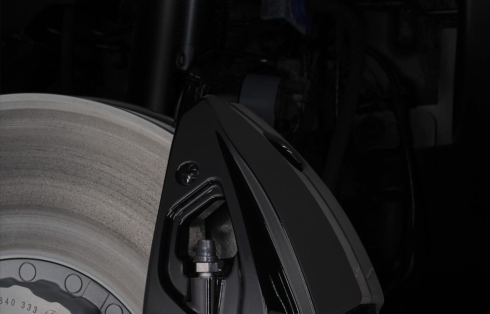 BMW lansează noul pachet Black Package pentru X3 M50 xDrive - Poza 14