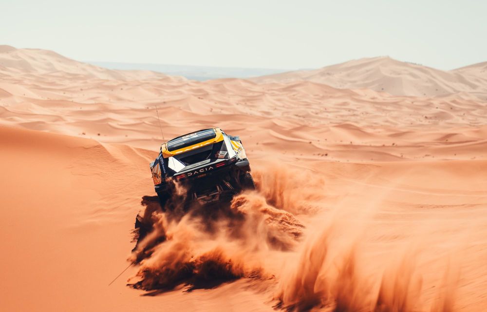 Raliul Marocului 2026: Dacia Sandriders pierde șansa la victorie după un accident pentru liderul raliului - Poza 2