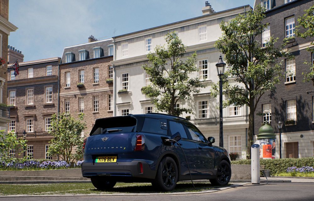 Mini introduce Midnight Edition: ediție specială pentru Countryman Electric - Poza 2