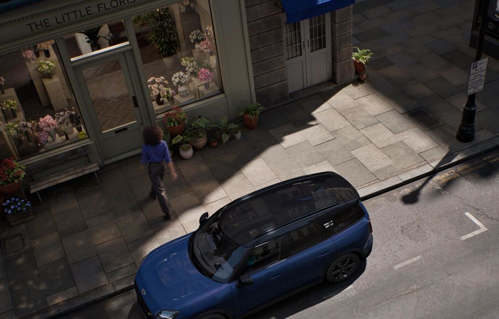 Mini introduce Midnight Edition: ediție specială pentru Countryman Electric - Poza 6