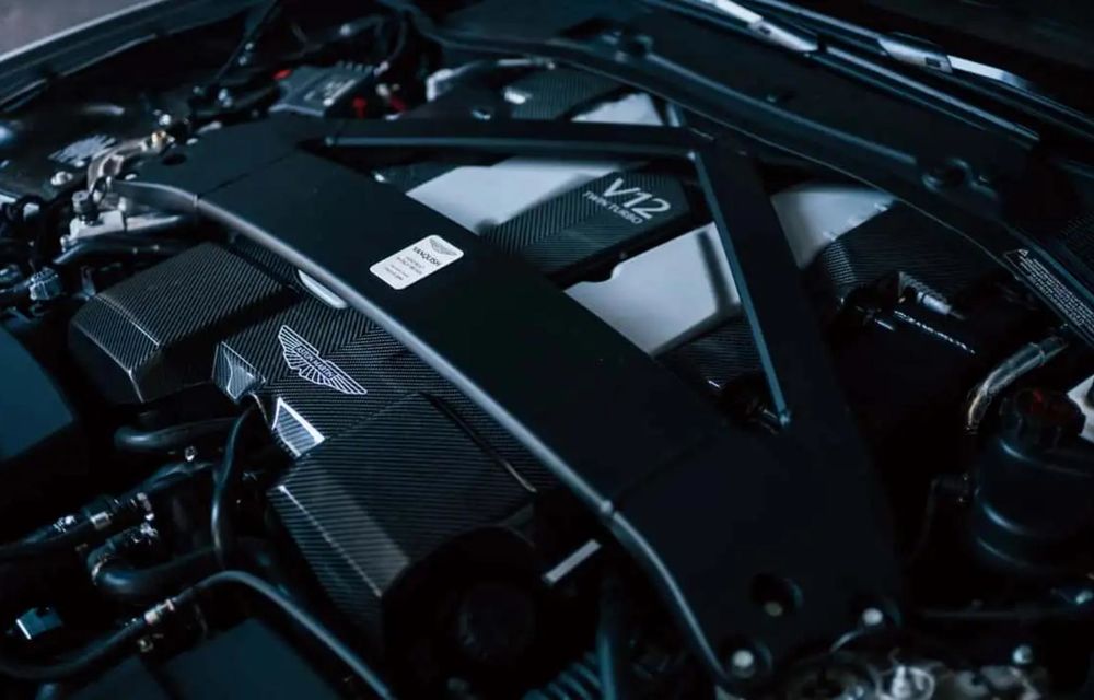 Aston Martin nu va lansa o mașină electrică înainte de 2033: motoarele V8 și V12 rămân în producție - Poza 2 Aston Martin nu va lansa o mașină electrică înainte de 2033: motoarele V8 și V12 rămân în producție - Poza 2