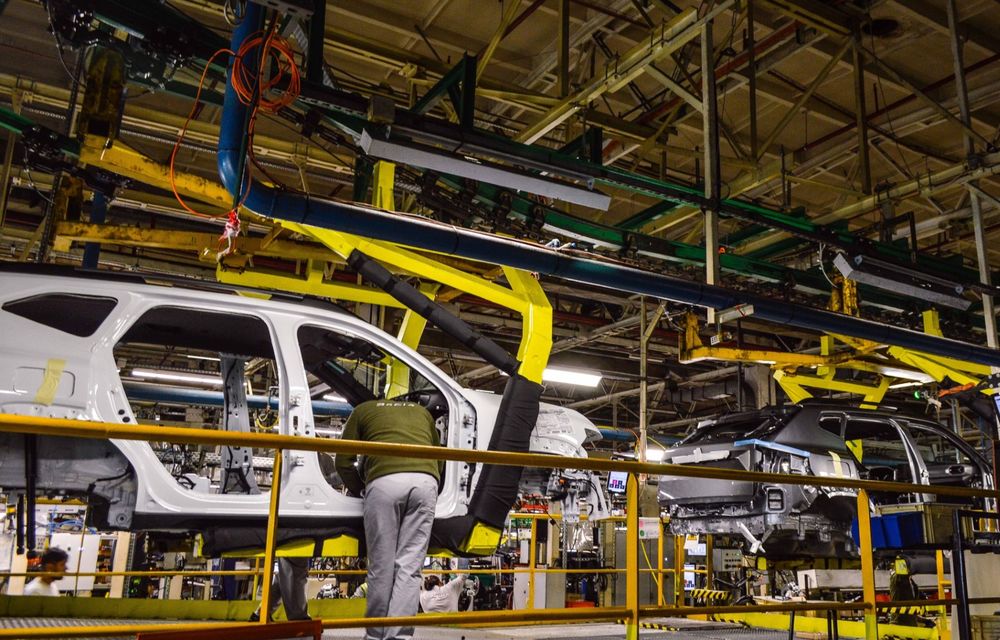 Dacia oprește temporar producția lui Duster și Bigster la uzina din Mioveni - Poza 1 Dacia oprește temporar producția lui Duster și Bigster la uzina din Mioveni - Poza 1