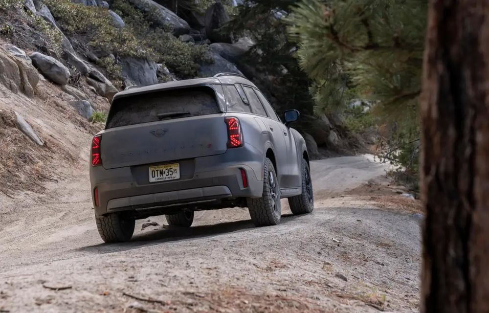 MINI Countryman Untamed Edition: suspensie înălțată, anvelope all-terrain și tracțiune integrală - Poza 2 MINI Countryman Untamed Edition: suspensie înălțată, anvelope all-terrain și tracțiune integrală - Poza 2