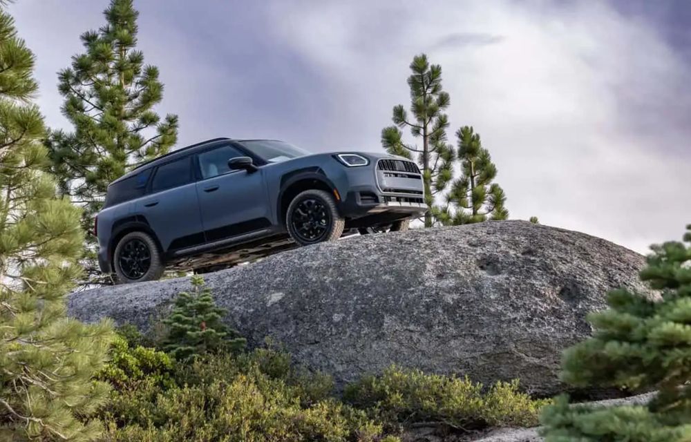 MINI Countryman Untamed Edition: suspensie înălțată, anvelope all-terrain și tracțiune integrală - Poza 5 MINI Countryman Untamed Edition: suspensie înălțată, anvelope all-terrain și tracțiune integrală - Poza 5