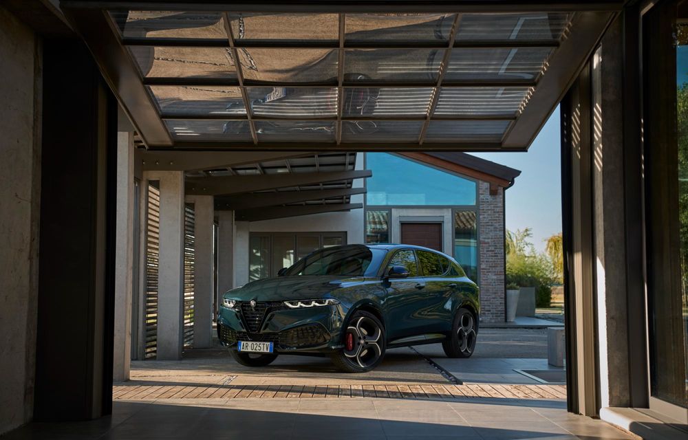 Îmbunătățiri pentru gama Alfa Romeo: interior de calitate superioară pentru Junior - Poza 9