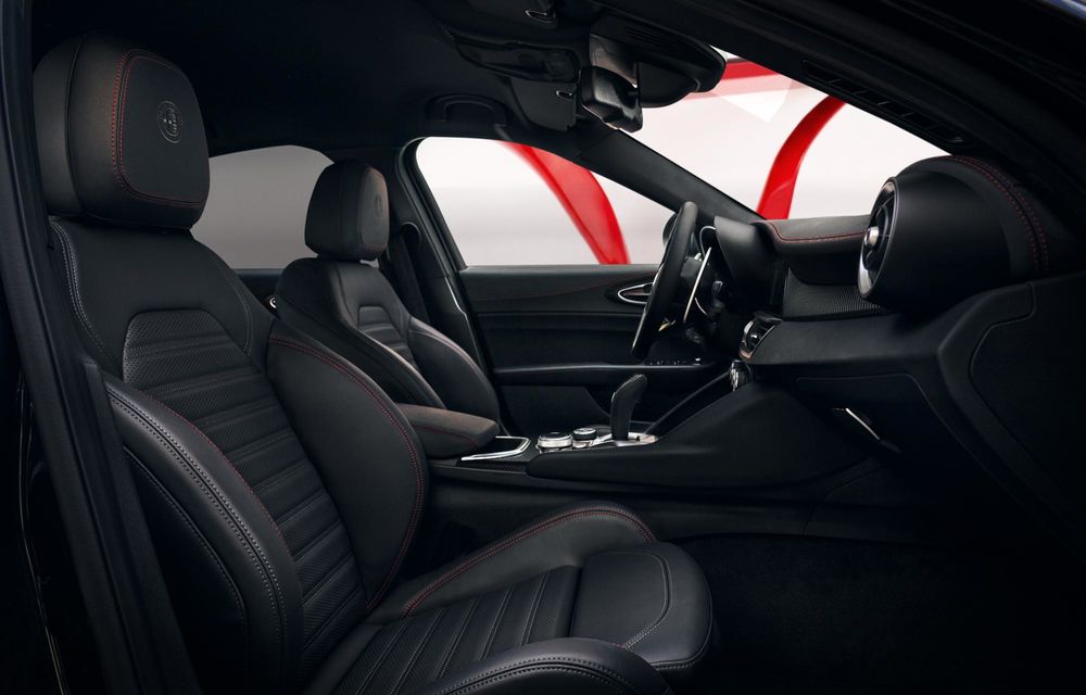 Îmbunătățiri pentru gama Alfa Romeo: interior de calitate superioară pentru Junior - Poza 24