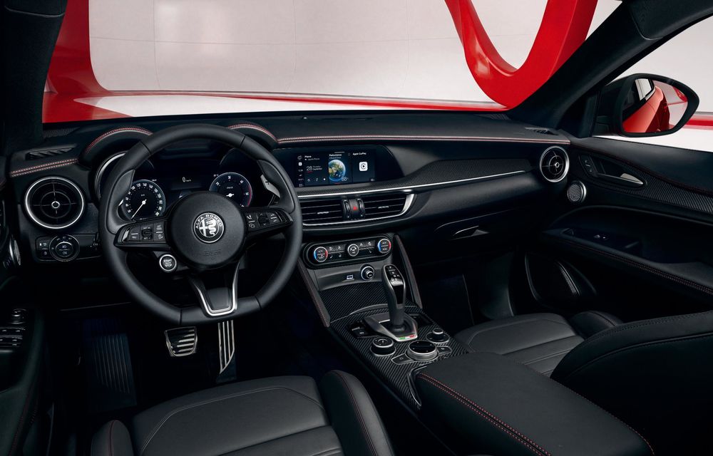 Îmbunătățiri pentru gama Alfa Romeo: interior de calitate superioară pentru Junior - Poza 30