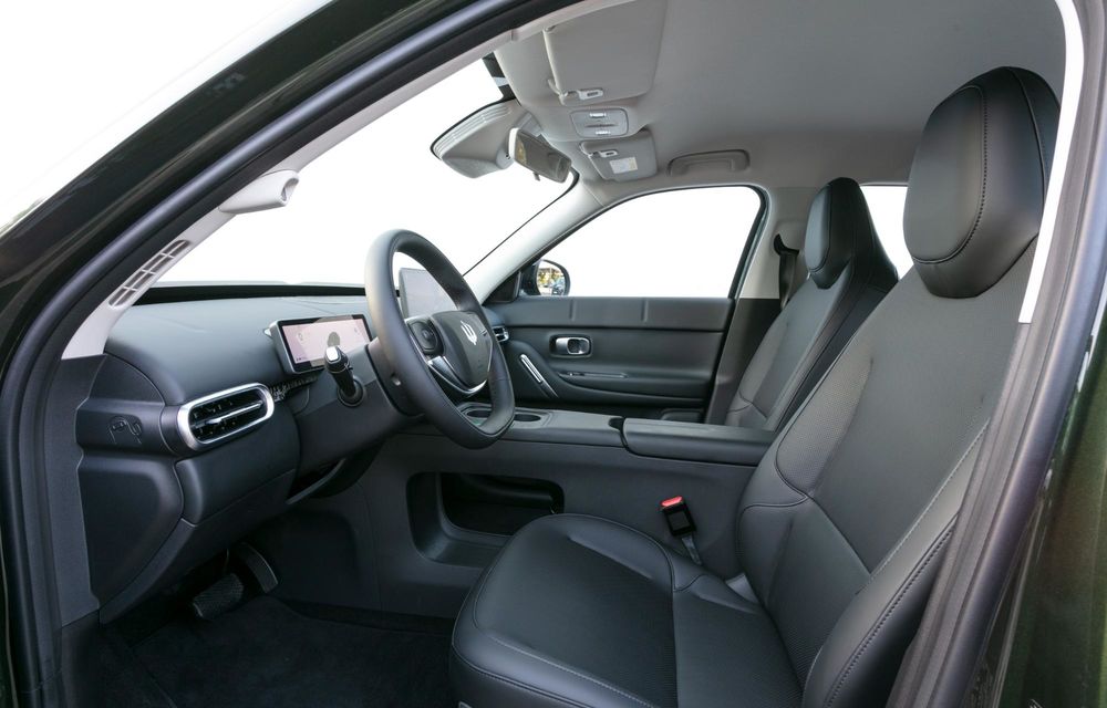 Noile Leapmotor B03X și B05 debutează în România: ambele sunt 100% electrice - Poza 10 Noile Leapmotor B03X și B05 debutează în România: ambele sunt 100% electrice - Poza 10