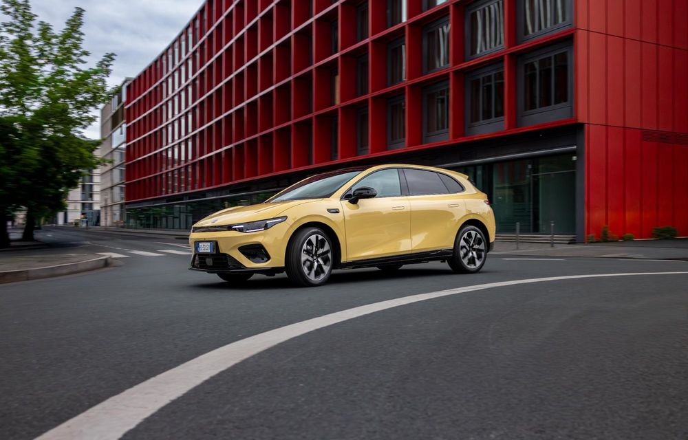 Noile Leapmotor B03X și B05 debutează în România: ambele sunt 100% electrice - Poza 15 Noile Leapmotor B03X și B05 debutează în România: ambele sunt 100% electrice - Poza 15
