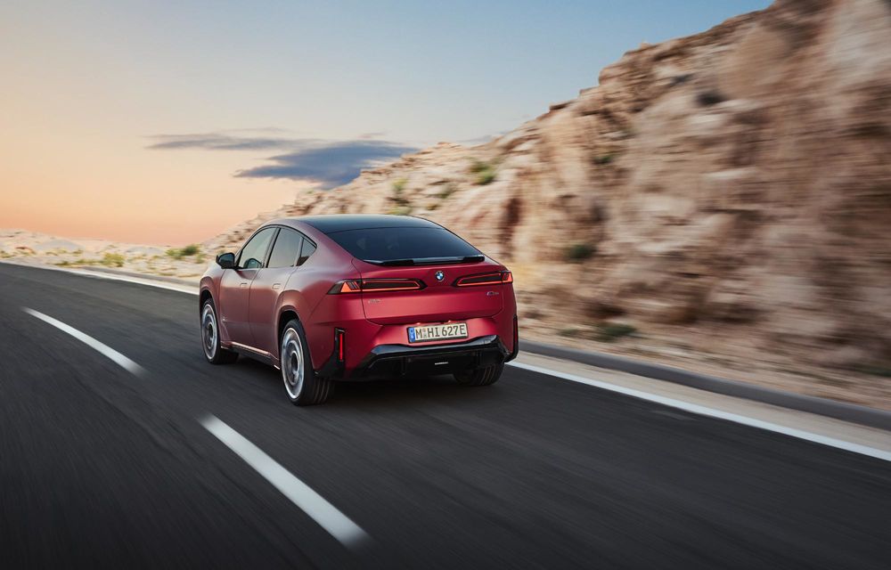 Noul BMW iX4: SUV coupe electric cu autonomie de până la 830 km - Poza 9 Noul BMW iX4: SUV coupe electric cu autonomie de până la 830 km - Poza 9