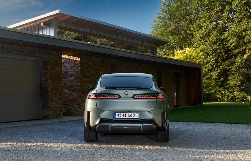 Noul BMW iX4: SUV coupe electric cu autonomie de până la 830 km - Poza 47 Noul BMW iX4: SUV coupe electric cu autonomie de până la 830 km - Poza 47