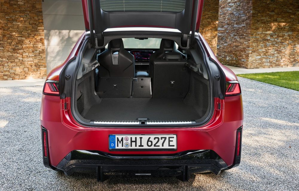 Noul BMW iX4: SUV coupe electric cu autonomie de până la 830 km - Poza 67 Noul BMW iX4: SUV coupe electric cu autonomie de până la 830 km - Poza 67
