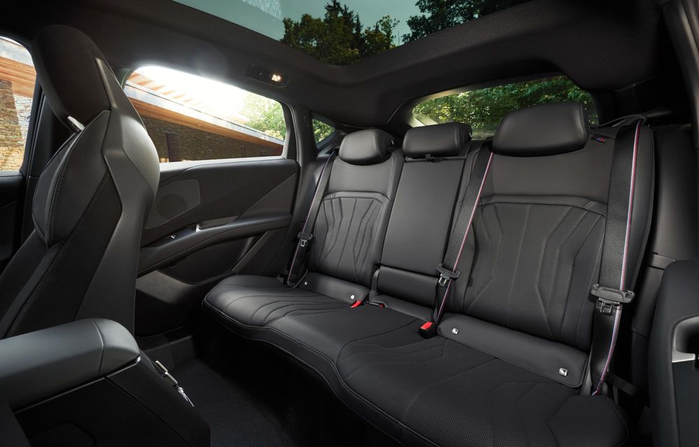 Noul BMW iX4: SUV coupe electric cu autonomie de până la 830 km - Poza 69 Noul BMW iX4: SUV coupe electric cu autonomie de până la 830 km - Poza 69
