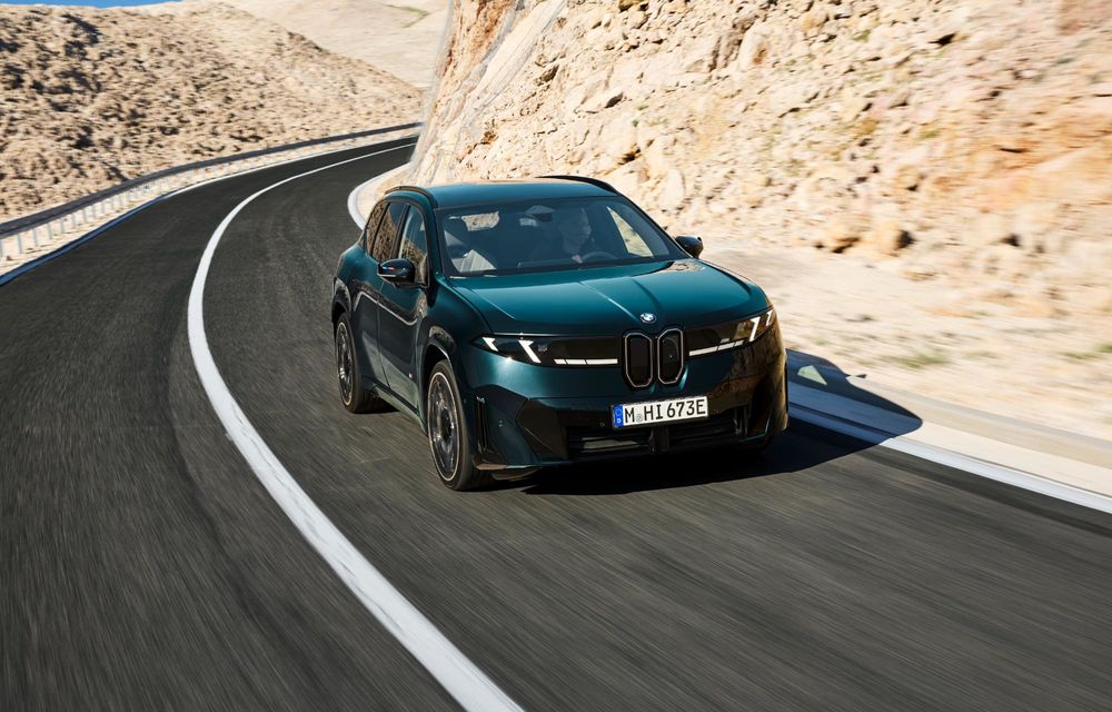 Noul BMW iX3 M60 xDrive: versiune de performanță cu 612 cai putere - Poza 4 Noul BMW iX3 M60 xDrive: versiune de performanță cu 612 cai putere - Poza 4