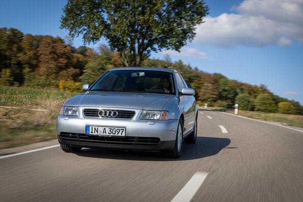 Audi A3 împlinește 30 de ani de la debut. Peste 6 milioane de exemplare produse - Poza 3 Audi A3 împlinește 30 de ani de la debut. Peste 6 milioane de exemplare produse - Poza 3