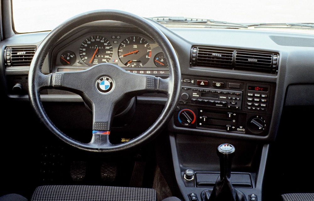 BMW marchează 40 de ani de la debutul lui M3 - Poza 4 BMW marchează 40 de ani de la debutul lui M3 - Poza 4