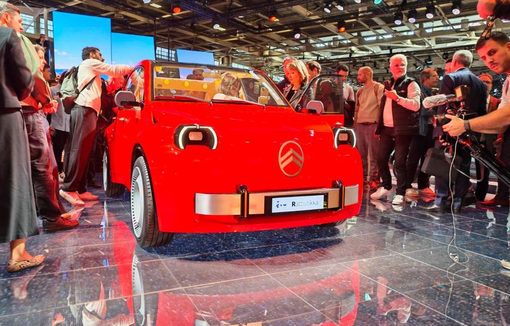 LIVE de la Paris: Citroen 2CV renaște sub formă de concept electric. Model de serie din 2028 - Poza 75 LIVE de la Paris: Citroen 2CV renaște sub formă de concept electric. Model de serie din 2028 - Poza 75